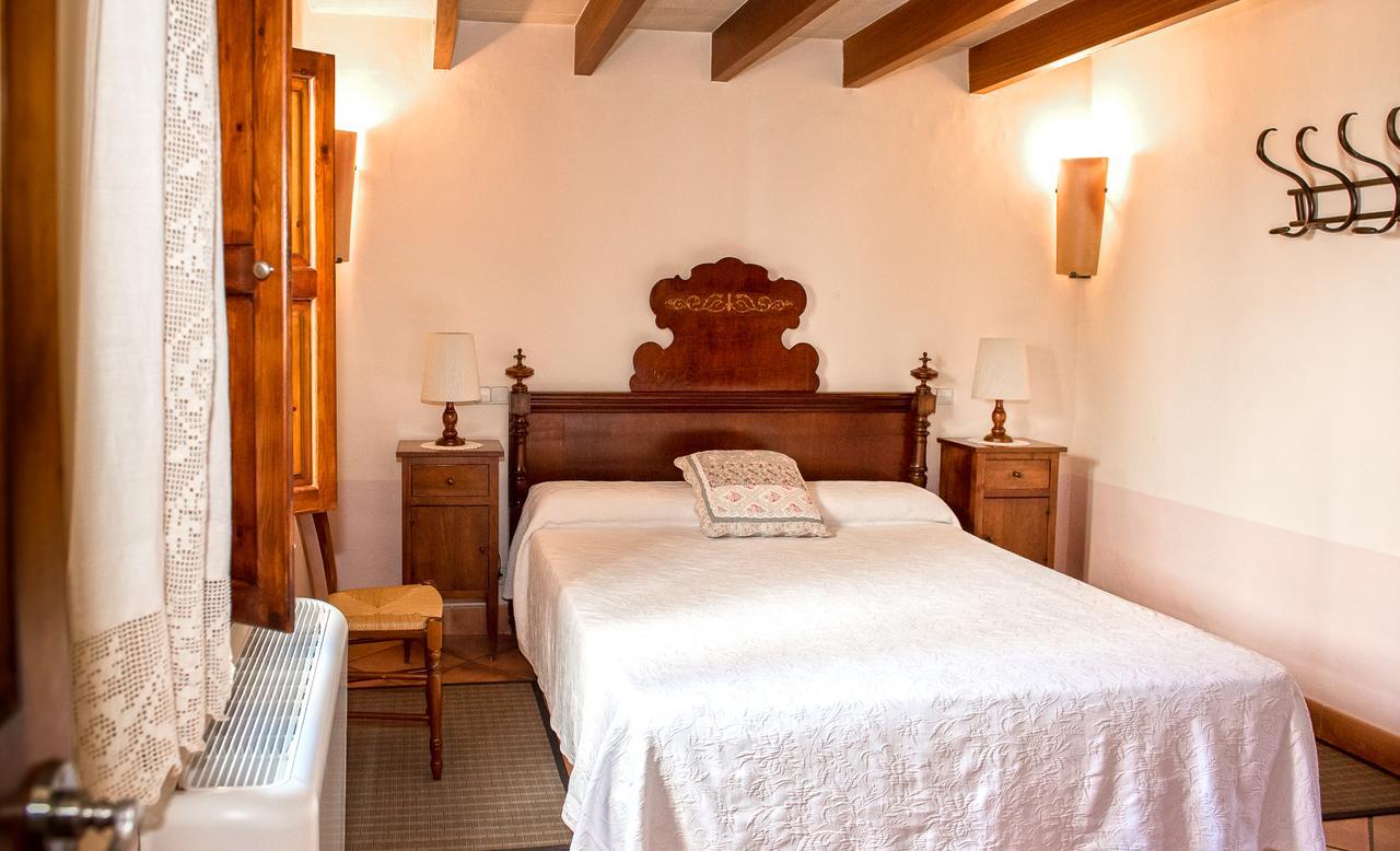 Agroturisme Can Bessol S'Horta Exterior photo
